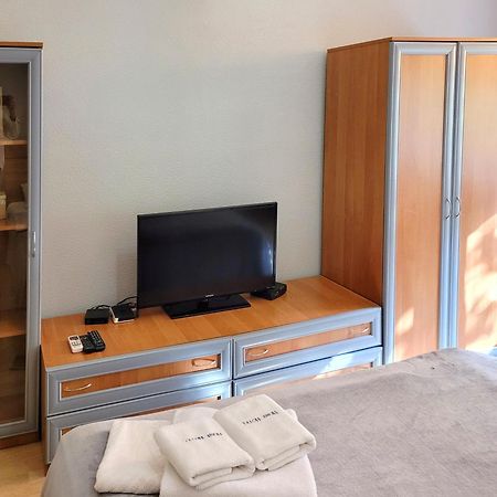 Home-Hotel Apartments On Maidan Nezalezhnosti Square Kiev Bagian luar foto