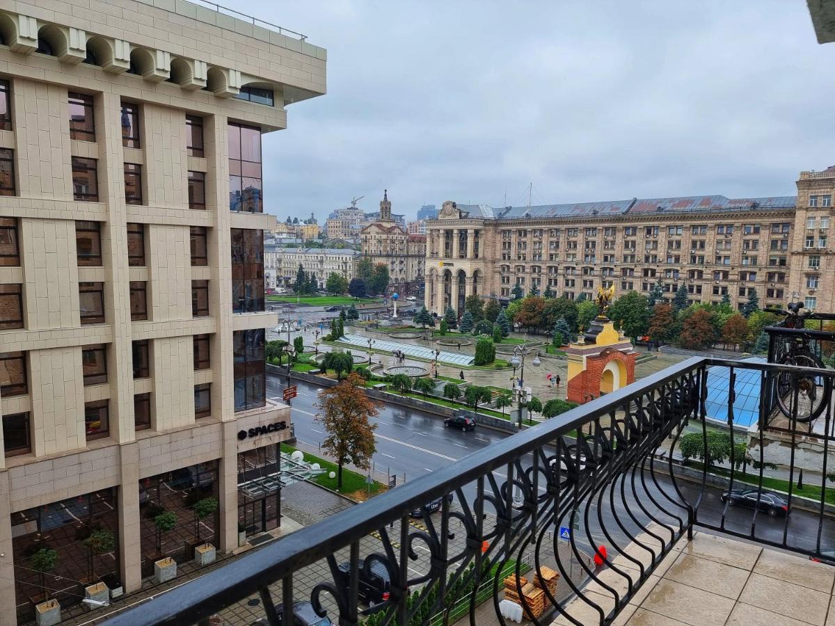 Home-Hotel Apartments On Maidan Nezalezhnosti Square Kiev Bagian luar foto