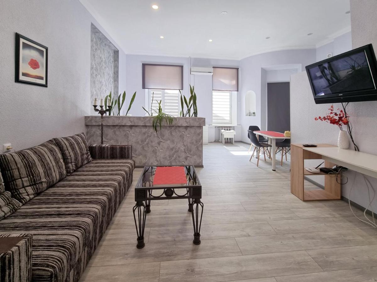 Home-Hotel Apartments On Maidan Nezalezhnosti Square Kiev Bagian luar foto