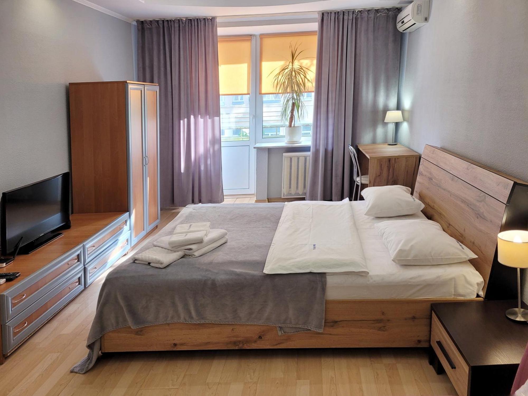 Home-Hotel Apartments On Maidan Nezalezhnosti Square Kiev Bagian luar foto