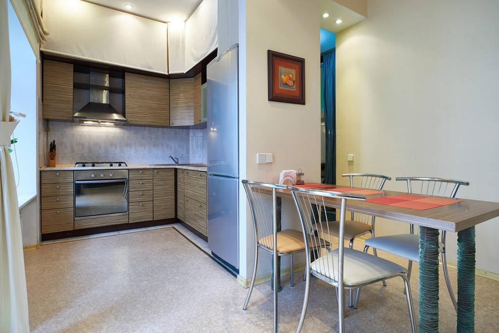 Home-Hotel Apartments On Maidan Nezalezhnosti Square Kiev Bagian luar foto