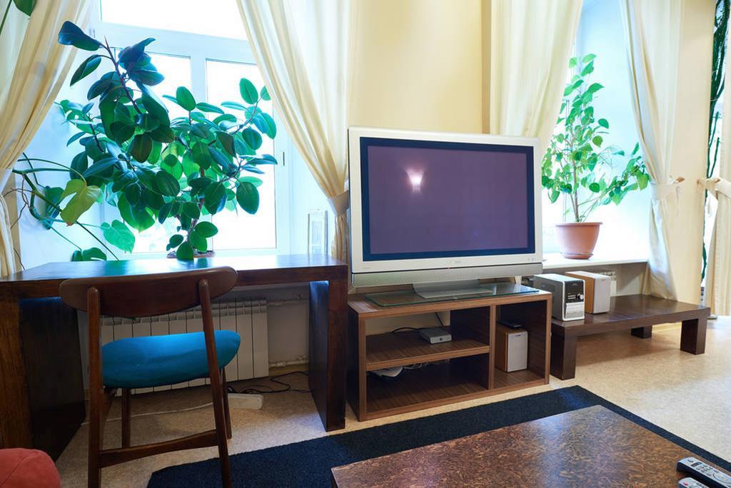 Home-Hotel Apartments On Maidan Nezalezhnosti Square Kiev Bagian luar foto