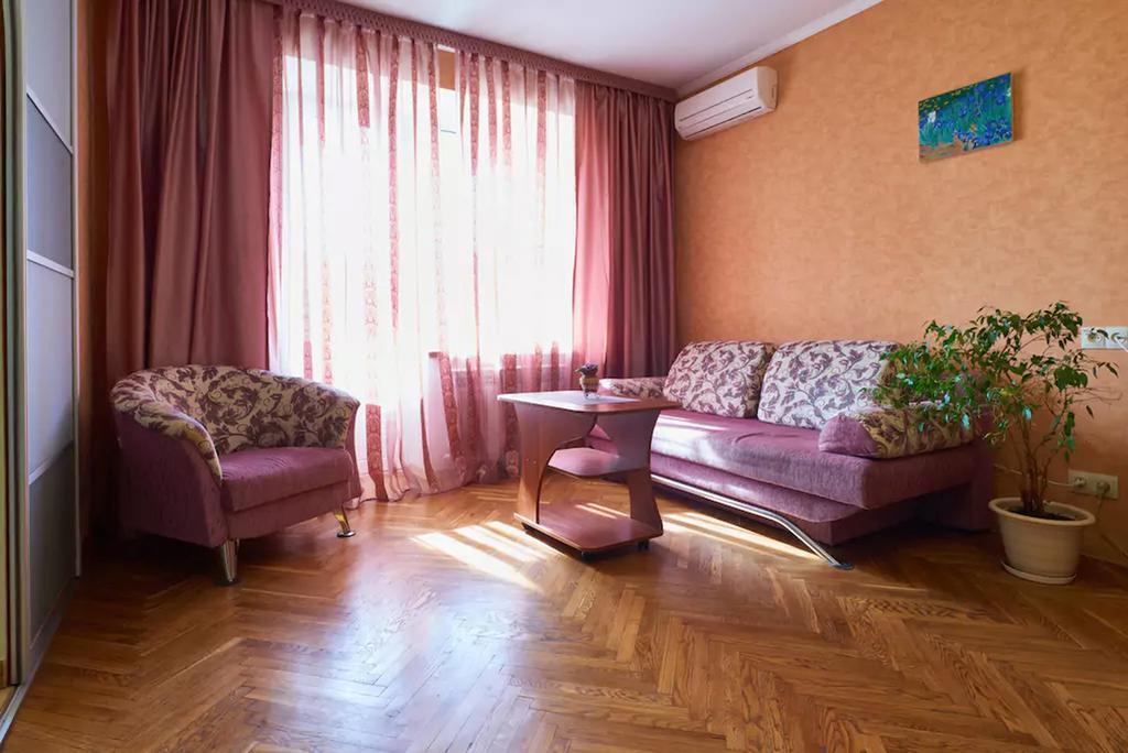 Home-Hotel Apartments On Maidan Nezalezhnosti Square Kiev Bagian luar foto